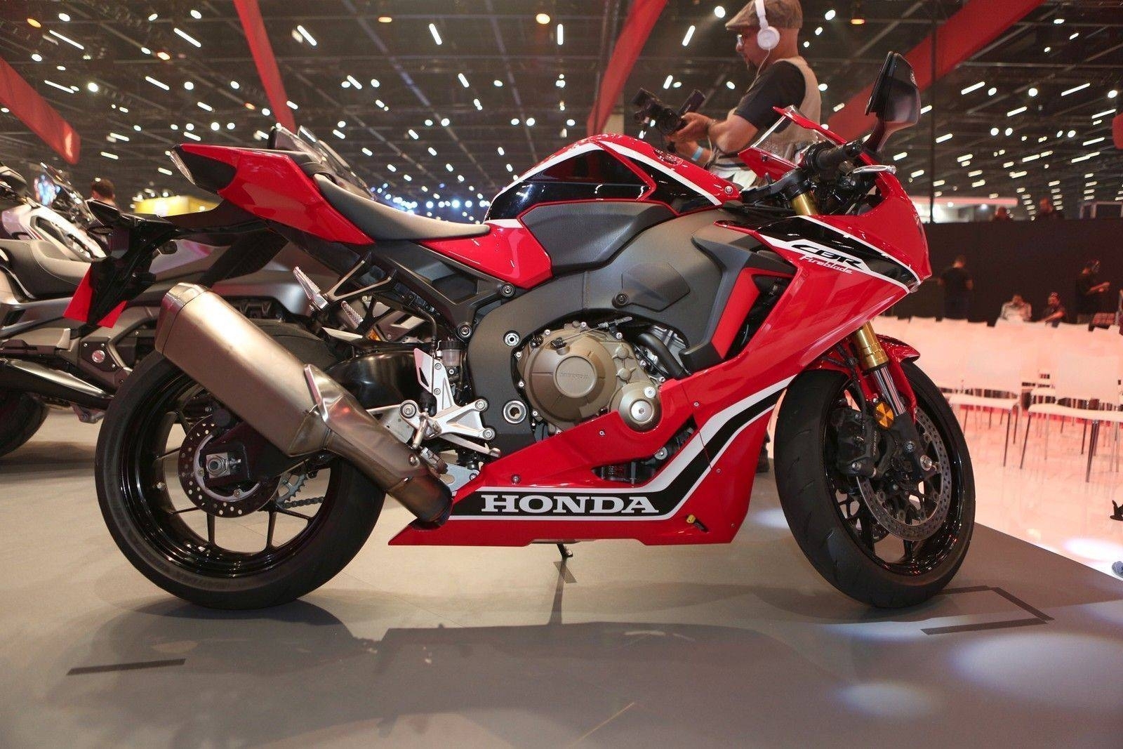 Hesd honda cbr